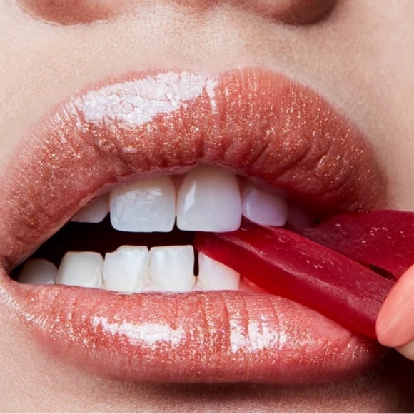 MAC Cosmetics STYLISTICS Lipglass Lipgloss Lip Gloss HYPER CHIC NWOB (Rare) - Picture 1 of 5